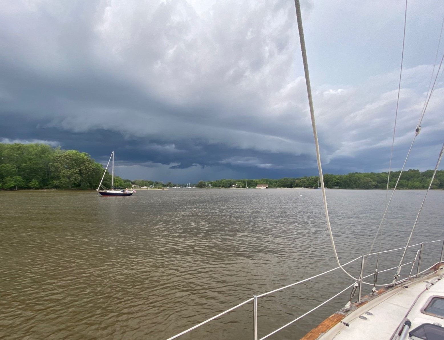 Weather for Boaters is one of many online education courses offered by the BoatUS Foundation for Boating Safety and Clean Water (credit: Jennifer Dadamo/BoatUS Foundation).